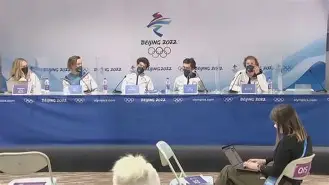 谷爱凌赛后谦逊发言登热搜，利雅得新月绝杀北京国安引发热议(谷爱凌晒游泳照)